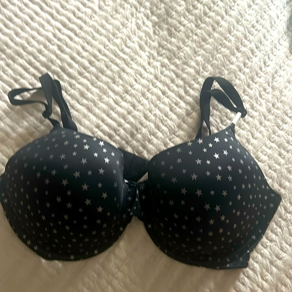 VS PINK Black Bra NWT 38DD